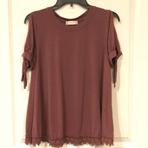 Altar'd State Top with split sleeves